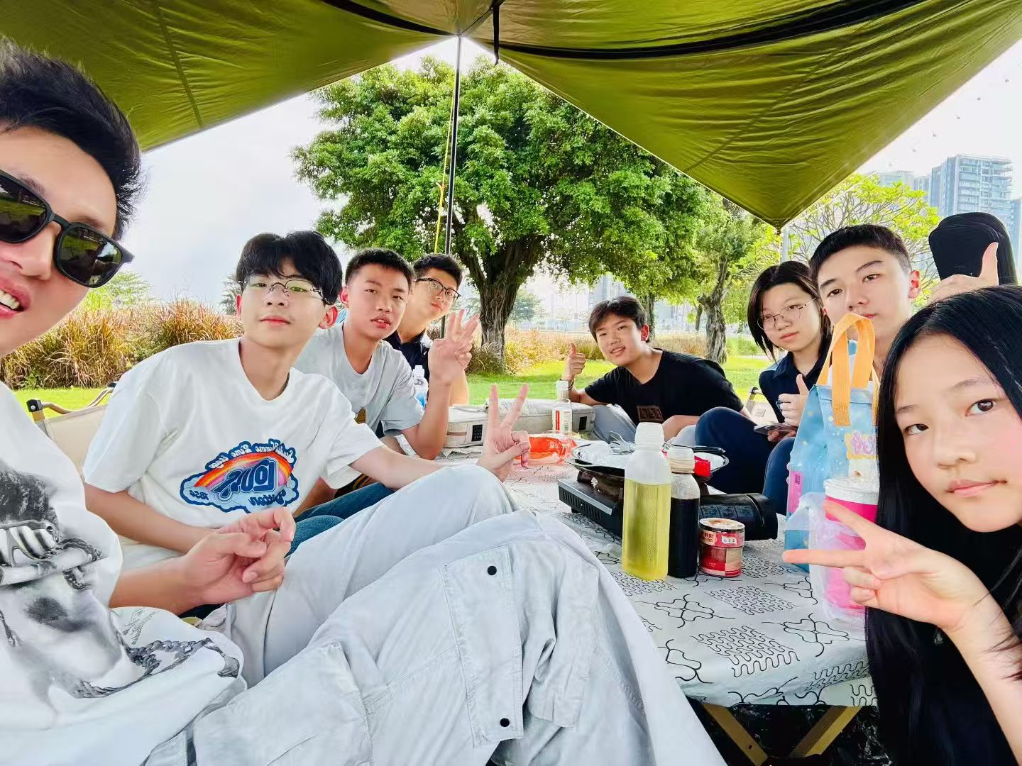 Flop Fish Band Performance